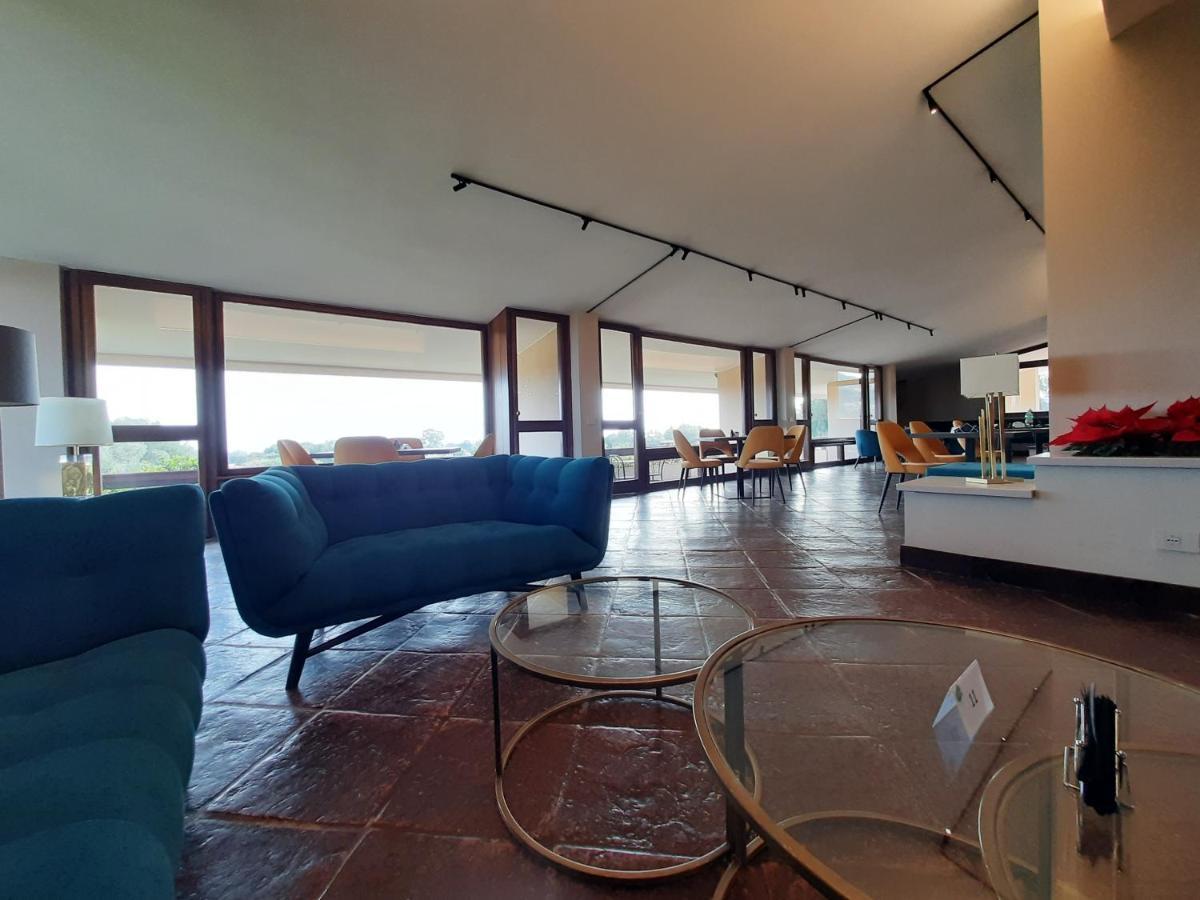 Golf & Sea Residence Is Molas พูลา ภายนอก รูปภาพ
